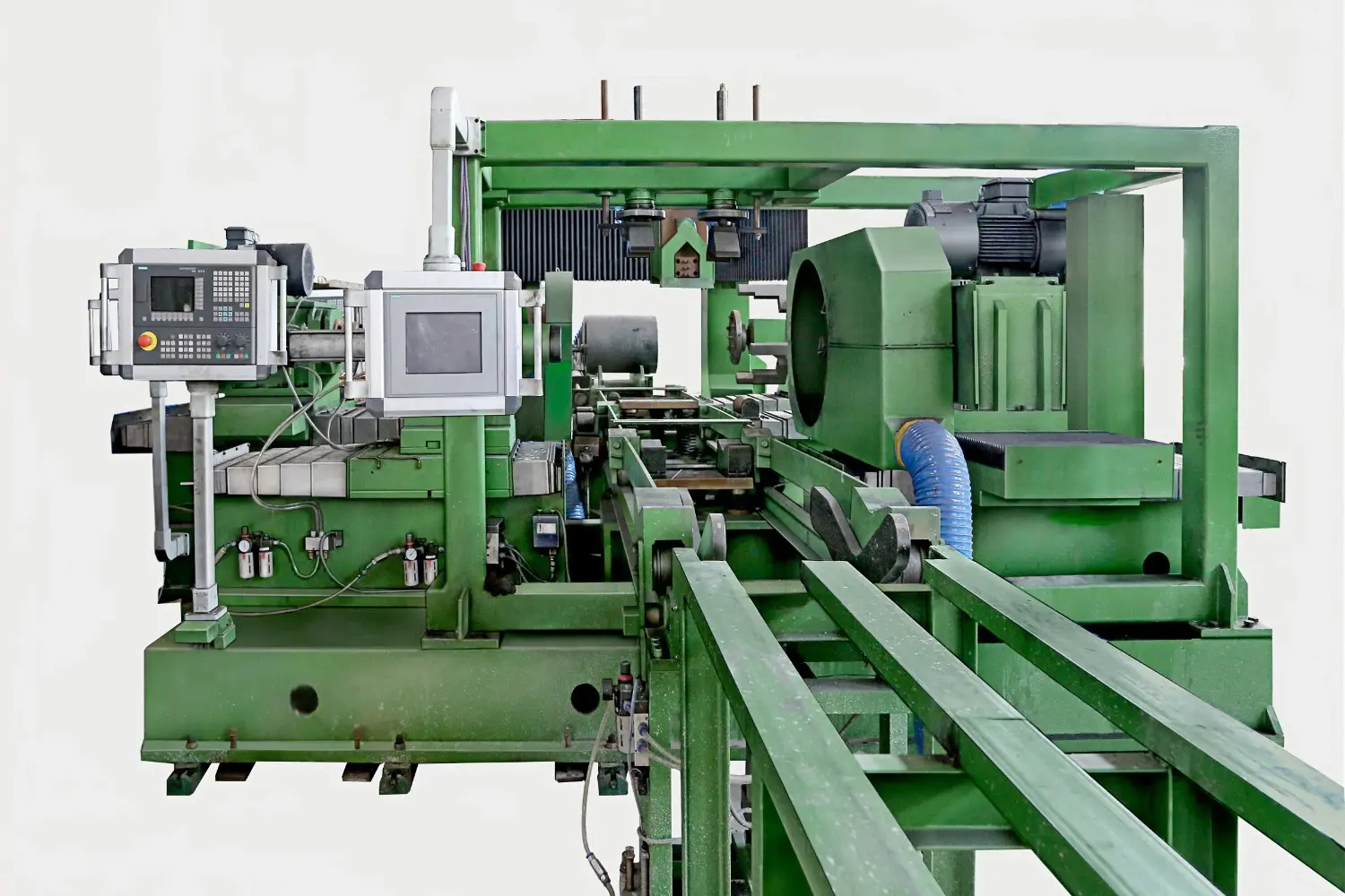 CGK-03 graphite crucible automatic processing line — CNC machining unit close-up